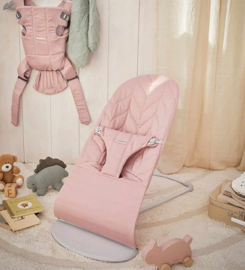 BabyBjörn Skråstol - Bliss - Petal Quiltet - Støvet Pink