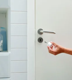 BabyDan Børnesikring - Dørlås - Hvid