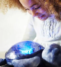 Cloud-B Natlampe m. Lyd - Tranquil - 27 cm - Ocean Blue Havskild