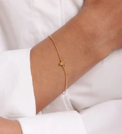 Design Letters Armbånd - W - 18K Guldbelagt