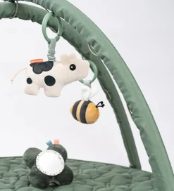 Done By Deer Aktivitetstæppe - Tiny Farm - Grøn