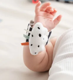 Done by Deer Håndledsranglesæt - 2-pak - Happy Clouds - Powder