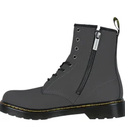 Dr. Martens Støvler - 1460 Serena - Gunmetal Soho Buck