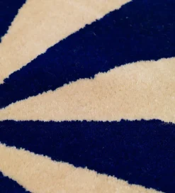 ferm Living Gulvtæppe - Uld - Ø: 130 cm - Blå/Hvid