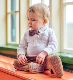 Hust and Claire Butterfly - Strik - Faust - Cub Brown