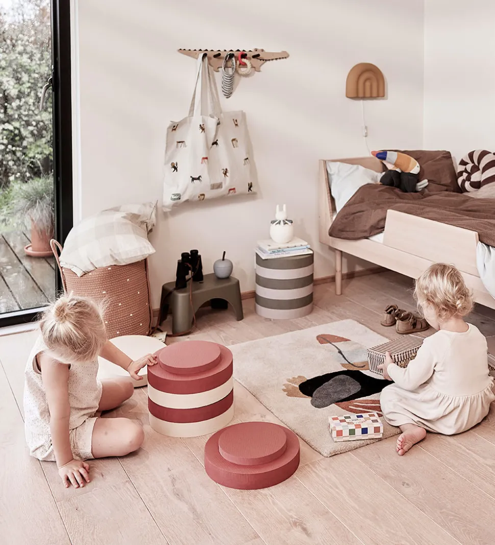 OYOY Skammel - Iro - 28x28 cm - Vanilla/Nutmeg