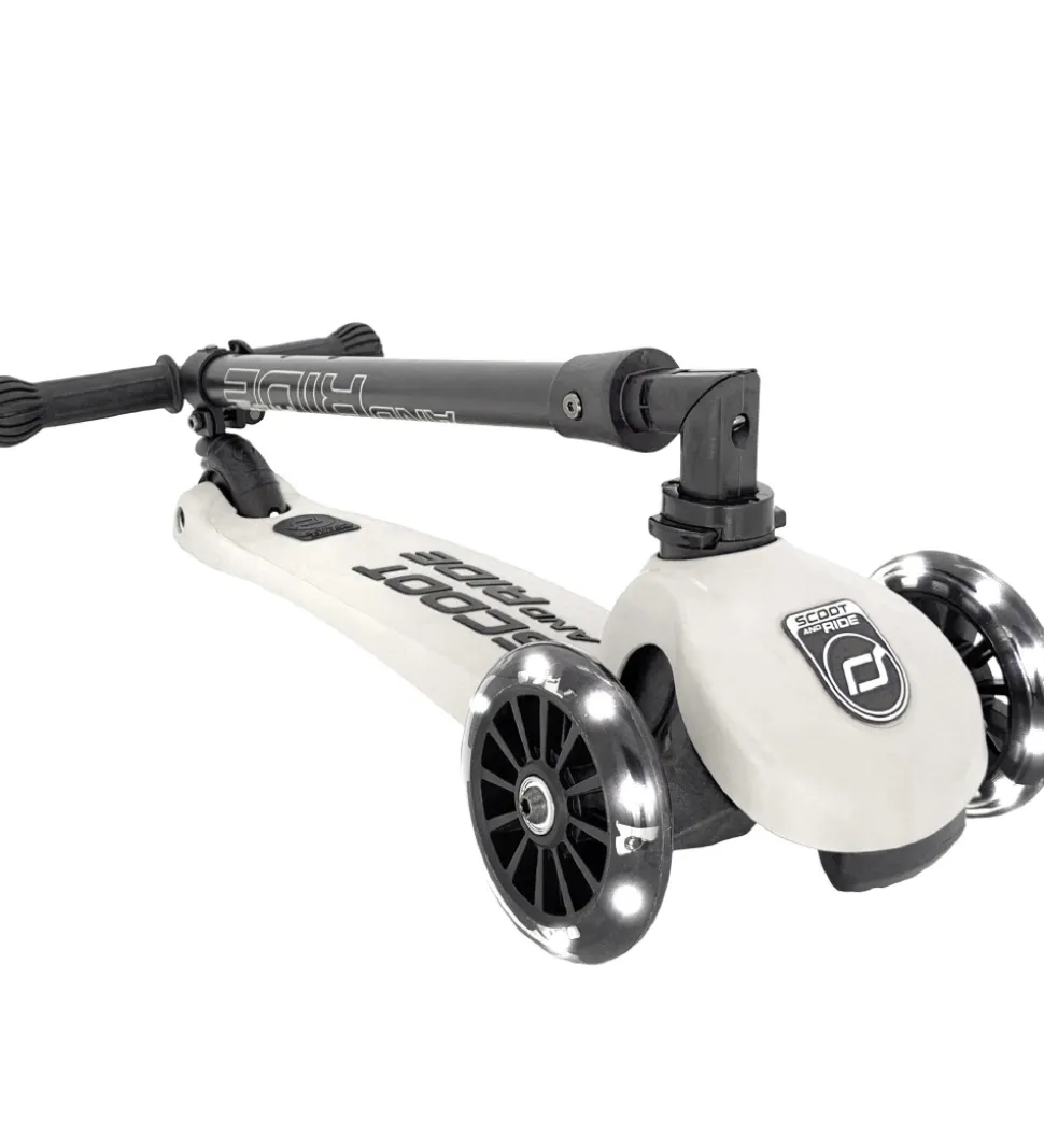 Scoot and Ride Highway Kick 3 - LED - Ash