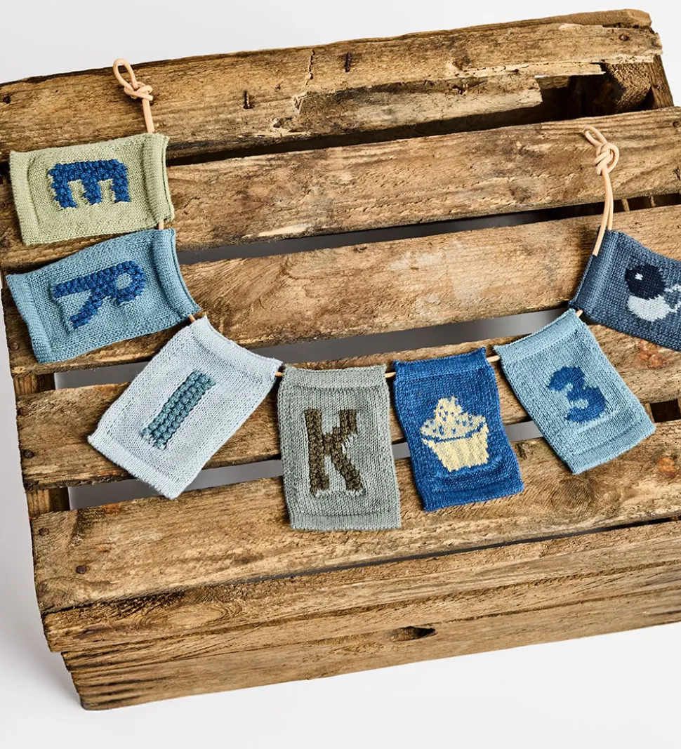 Smallstuff Strikket Flag - 3 - Blå Tal