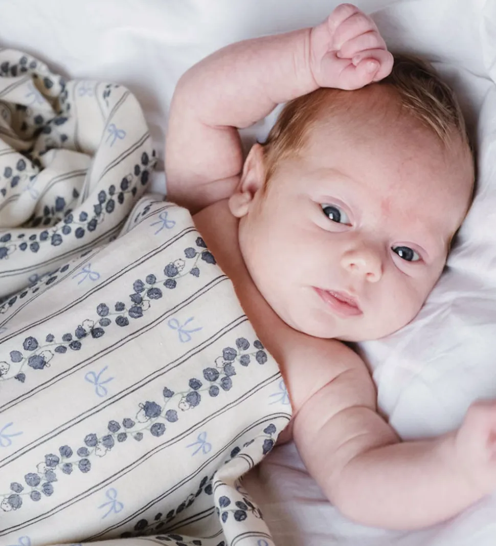 That's Mine Babysvøb - 120x120 cm - Jana Svøb - Bell Flower